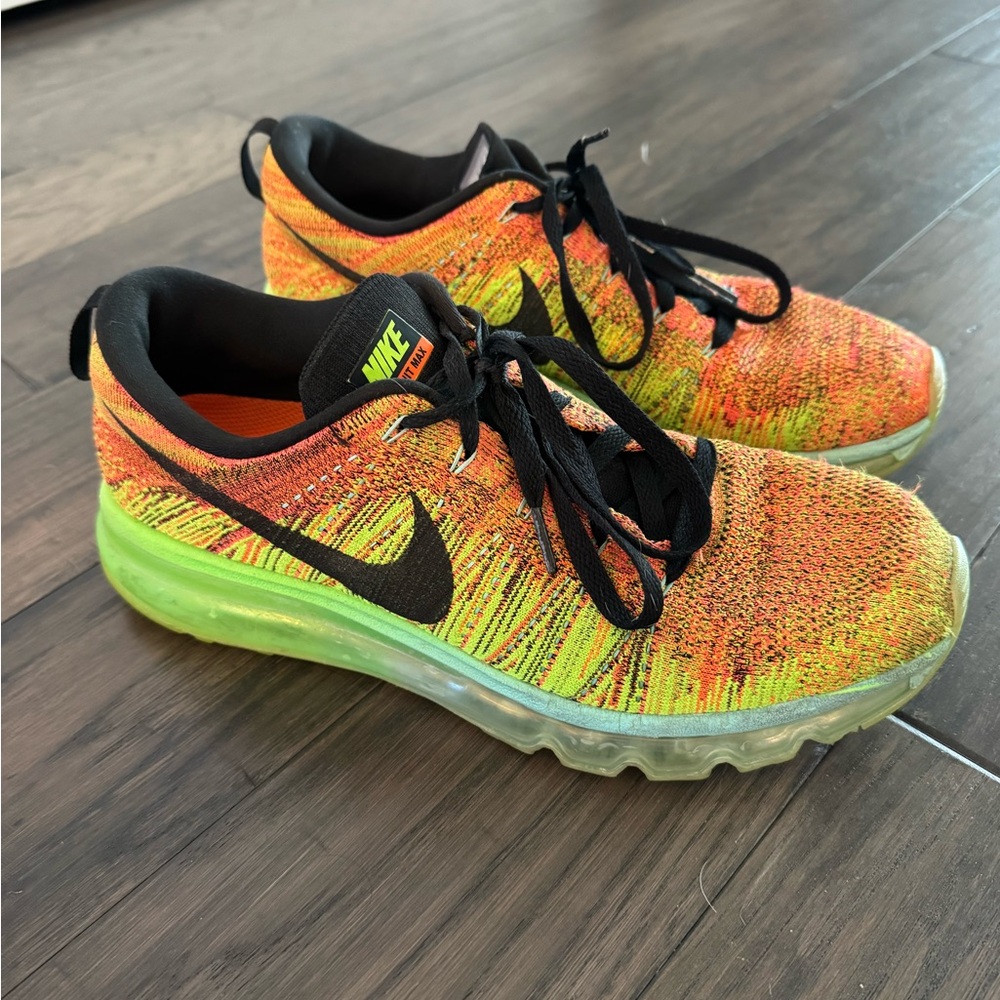 Men’s Nike Flyknit Max Athletic Shoes